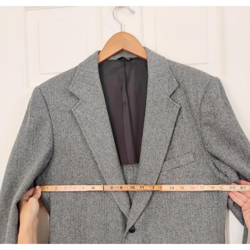 VTG John Blair Herringbone Blazer Mens 40 Gray Two Button Wool Blend Sport Coat - Picture 4 of 8